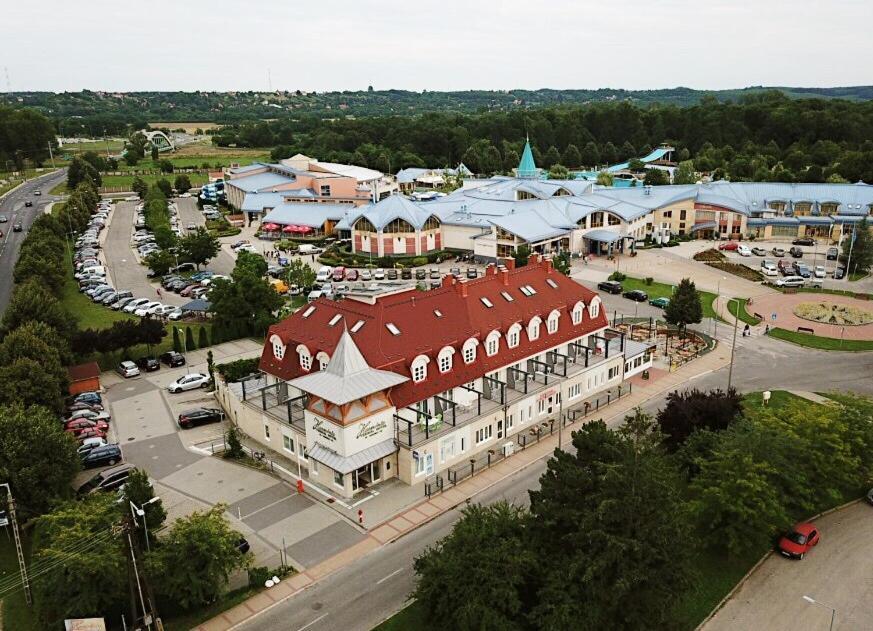 Harmonia Hotel Sárvár المظهر الخارجي الصورة